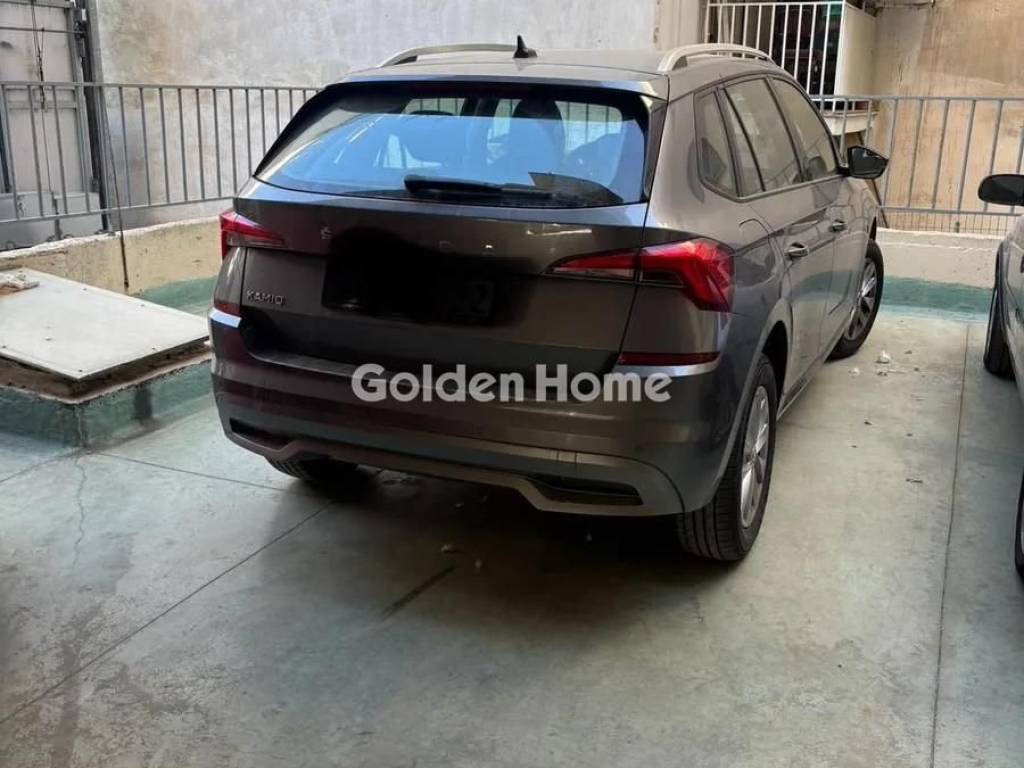 Θέση Στάθμευσης