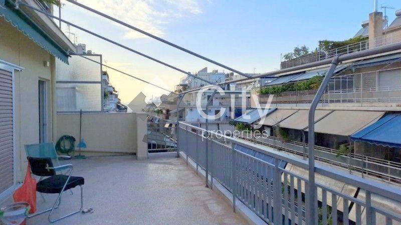 Θέα από μπαλκόνι