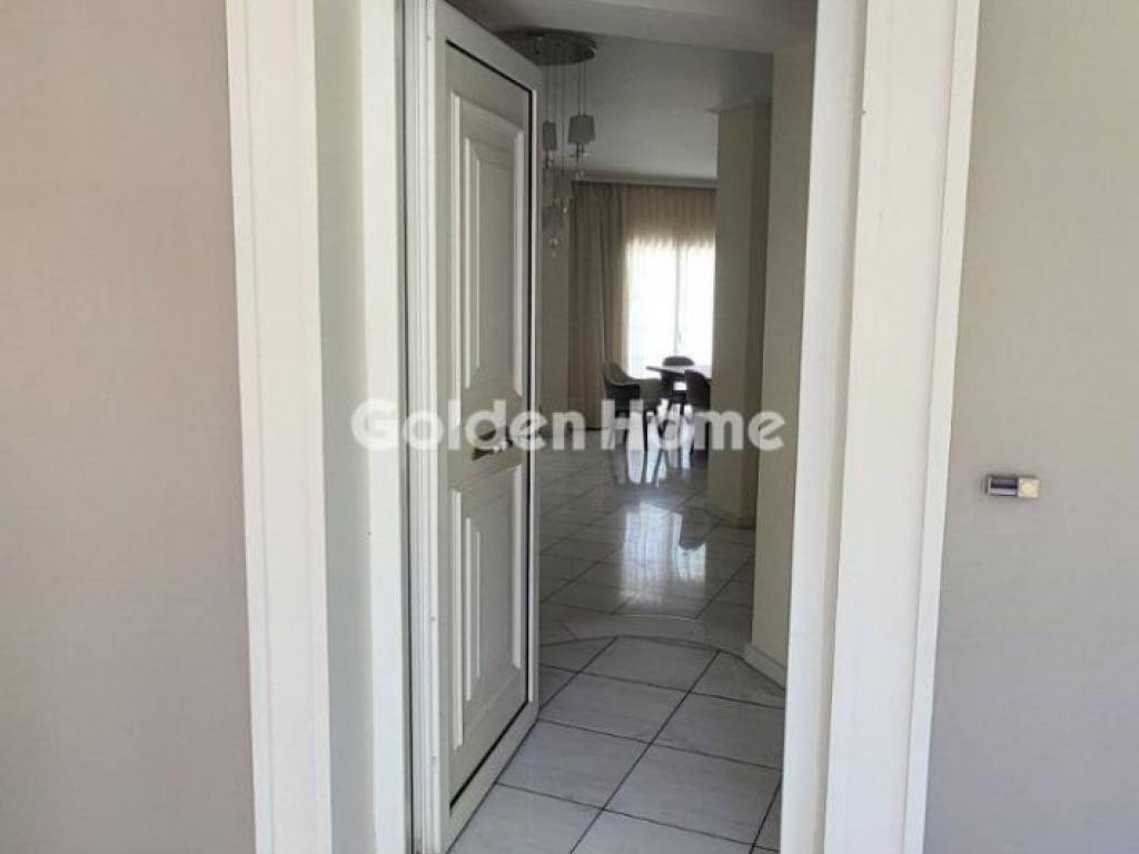 Χολ - Διάδρομος