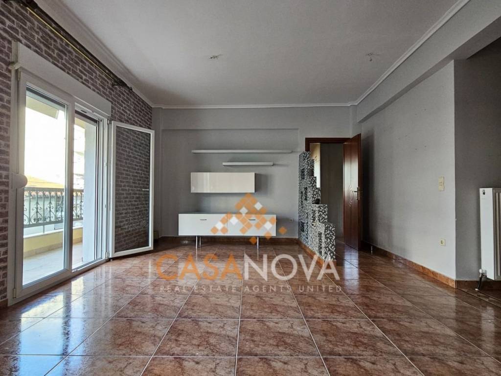 Σαλοκουζίνα