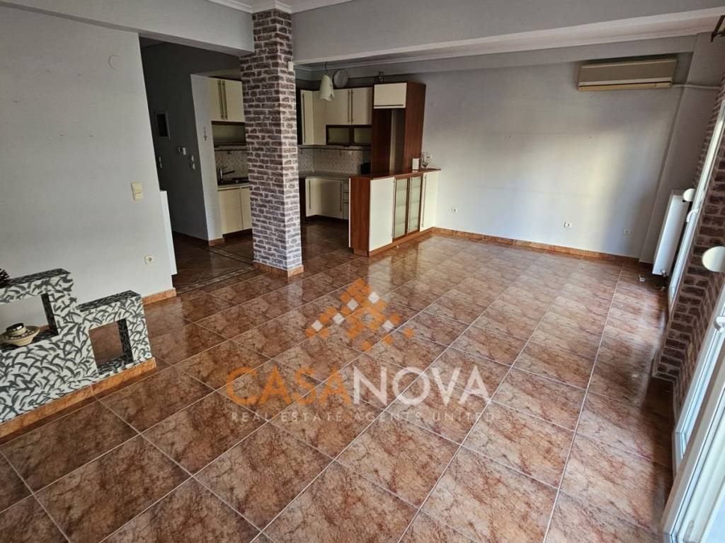 Σαλοκουζίνα