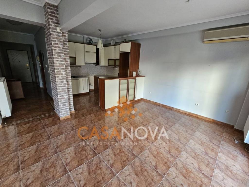 Σαλοκουζίνα