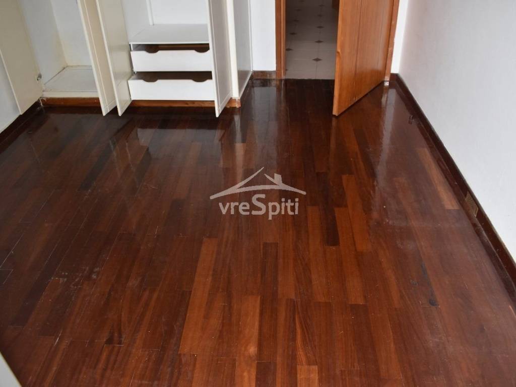 ΕΣΩΤΕΡΙΚΗ ΑΠΟΨΗ ΔΙΑΜΕΡΙΣΜΑΤΟΣ