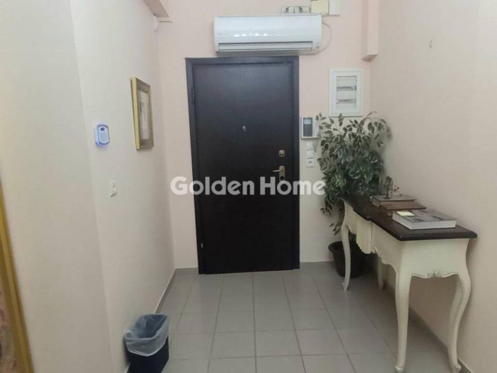 Χολ - Διάδρομος