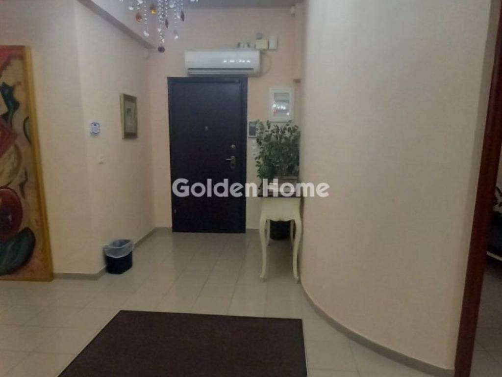 Χολ - Διάδρομος