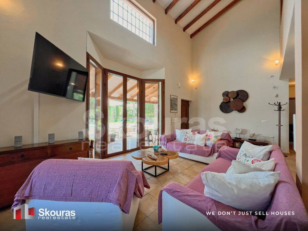 Εσωτερικοι χώροι