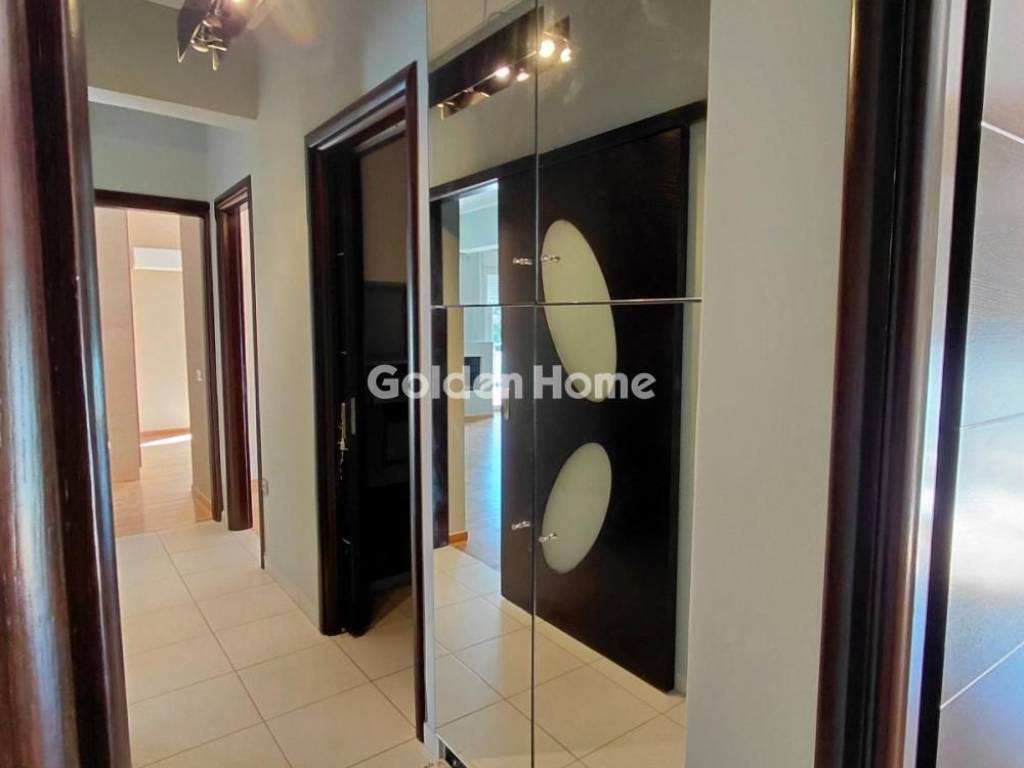 Χολ - Διάδρομος