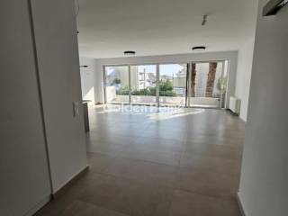 Χολ - Διάδρομος