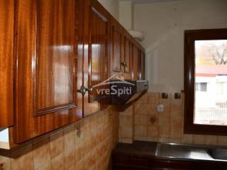 ΝΤΟΥΛΑΠΙΑ ΚΟΥΖΙΝΑΣ