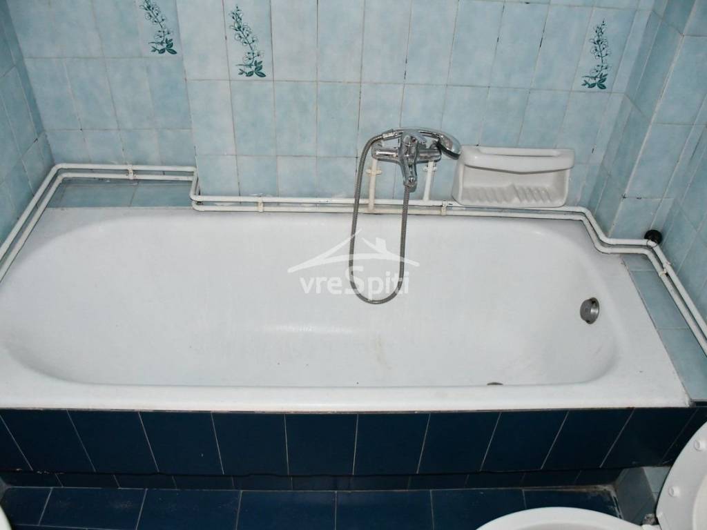 ΑΠΟΨΗ ΜΠΑΝΙΟΥ