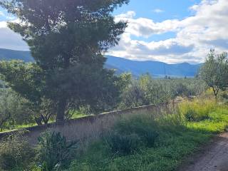 buildable plot of land with a total area of 1,600 sq.m.,