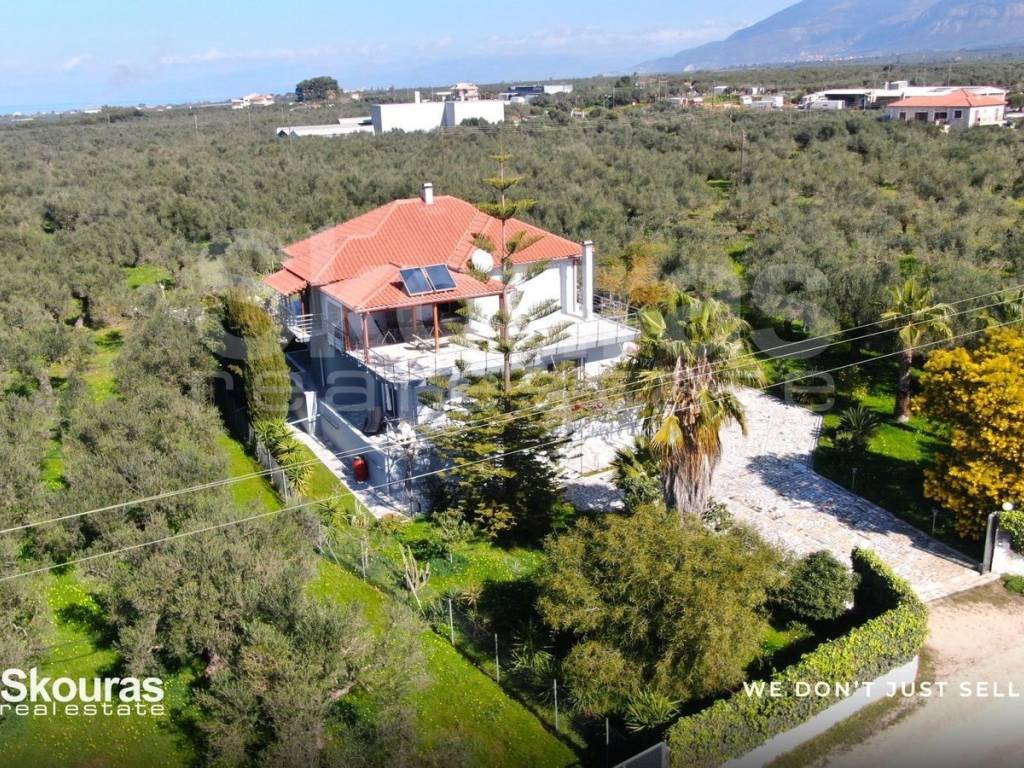 Εσωτερικοι χώροι