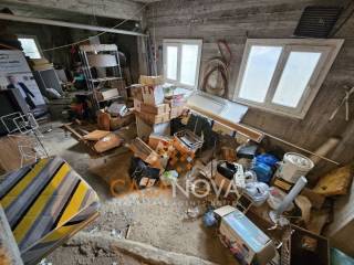 Αποθήκη (ημιυπόγειο επίπεδο)