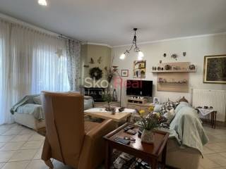 Σαλόνι με τζάκι