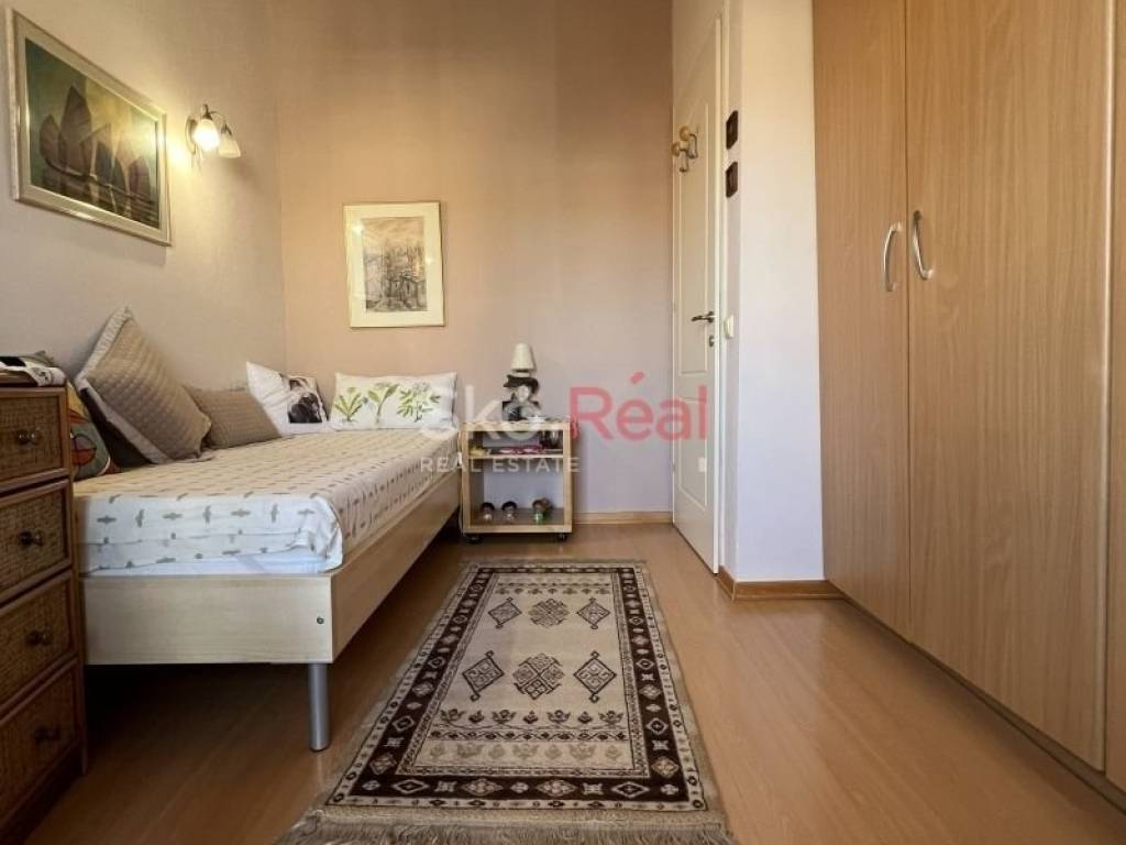 2ο δωμάτιο με ντουλάπα