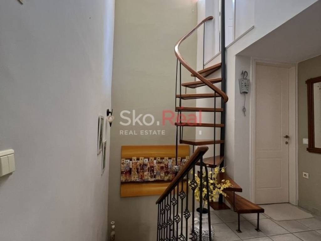 Εσωτερική σκάλα