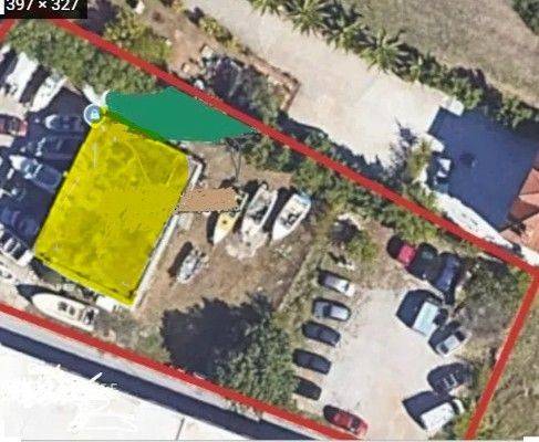 ΑΙΘΟΥΣΑ ΜΕ ΚΙΤΡΙΝΟ ΧΡΩΜΑ