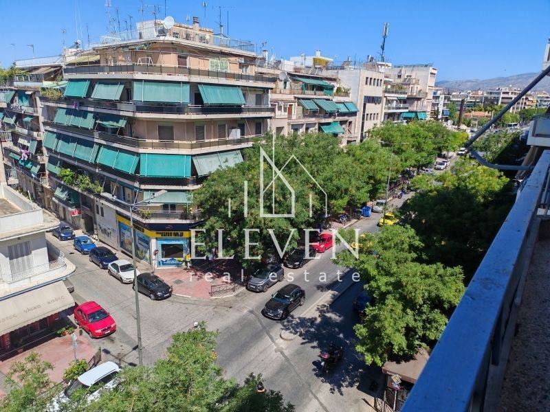 Θέα από μπαλκόνι