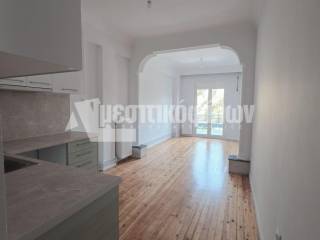 Σαλοκουζίνα