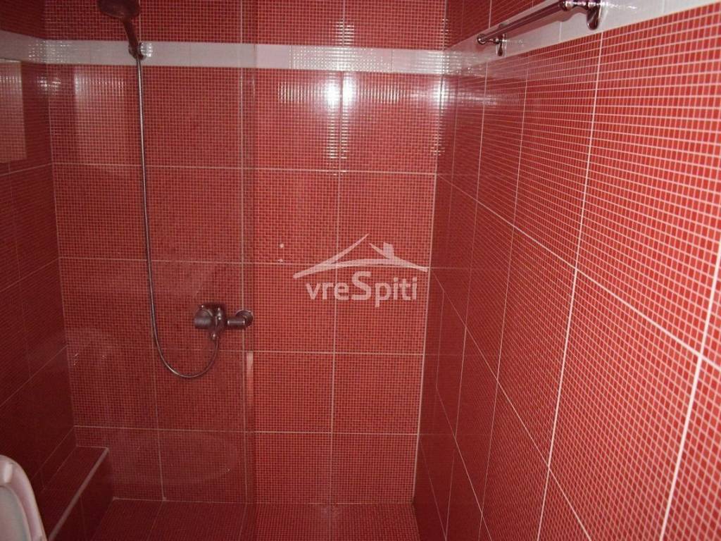 ΚΑΜΠΙΝΑ ΛΟΥΤΡΟΥ