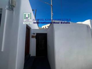 E PROSOPSE TES KATOIKIAS