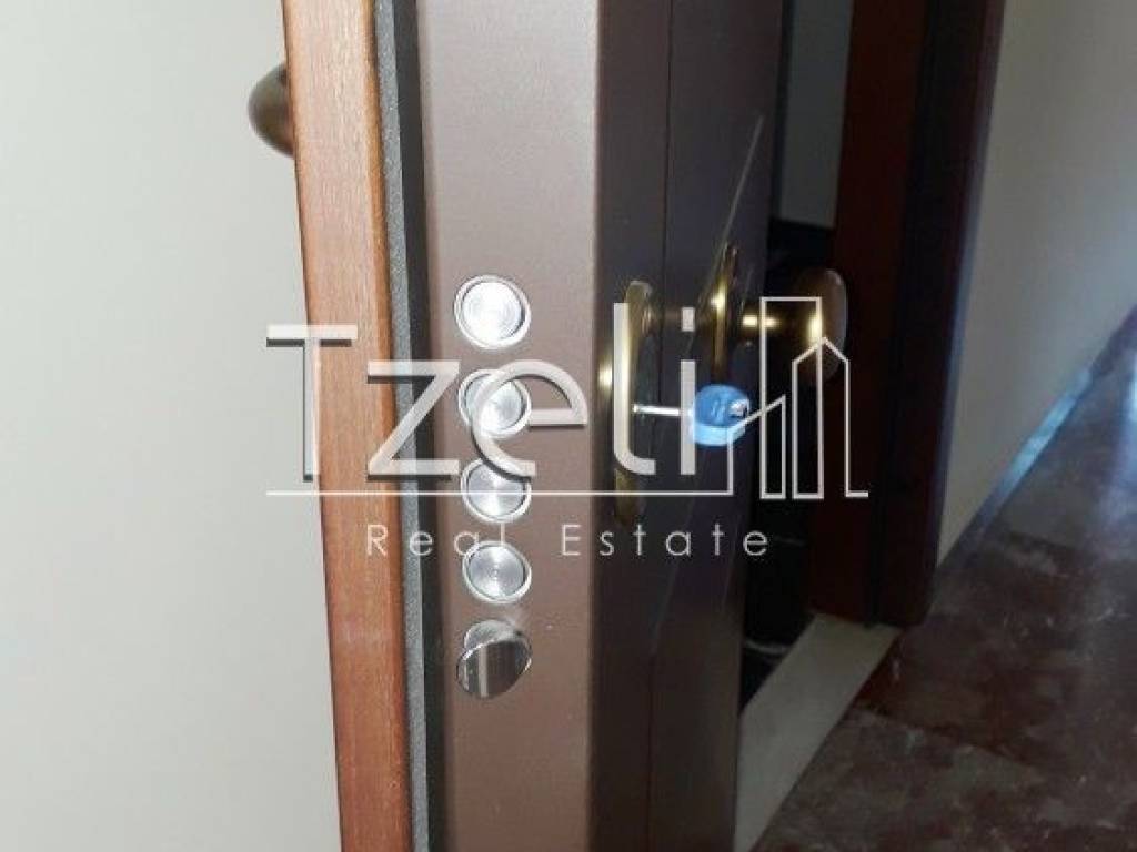 Πόρτα ασφαλείας