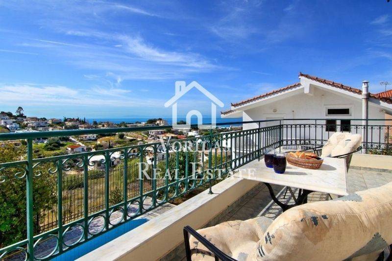 Θέα από μπαλκόνι