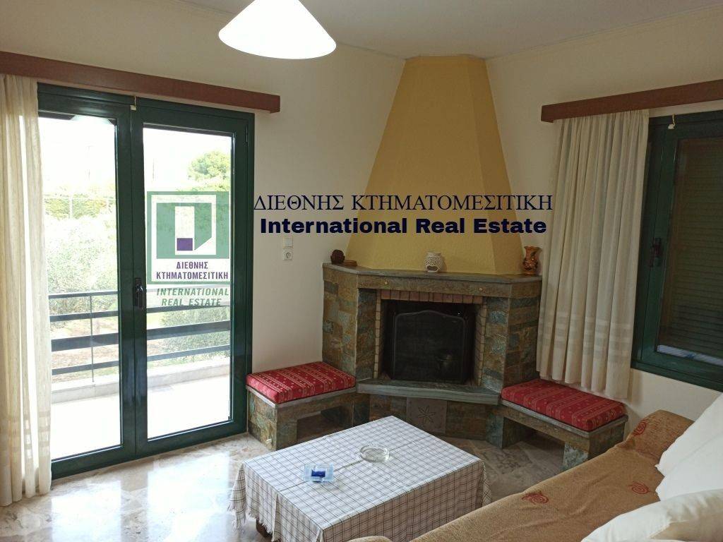 TO SALONI TOY OROPHODIAMERISMATOS