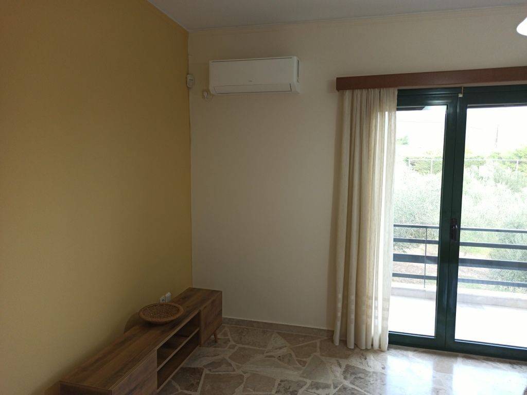 TO SALONI TOY OROPHODIAMERISMATOS