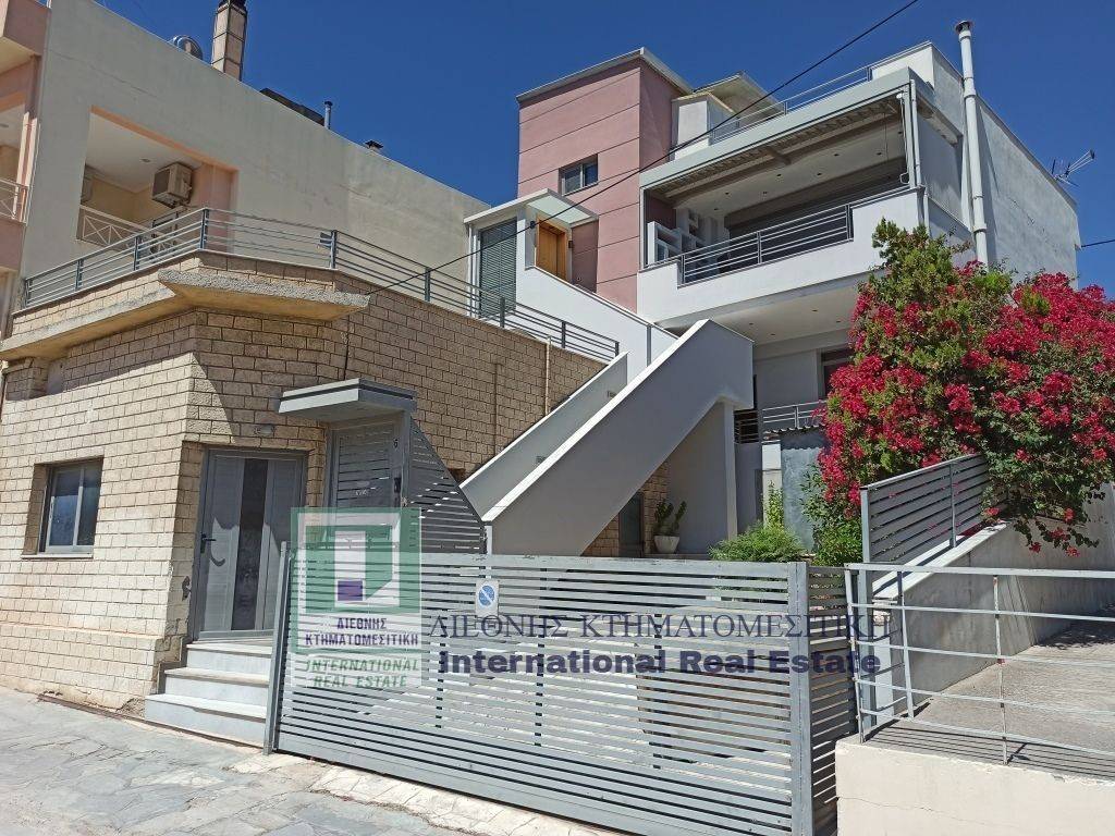 Η ΝΟΤΙΑ ΟΨΗ ΤΗΣ ΚΑΤΟΙΚΙΑΣ