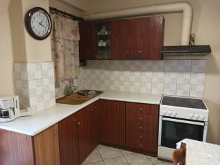 H ΚΟΥΖΙΝΑ TOY ΙΣΟΓΕΙΟΥ ΔΙΑΜΕΡΙΣΜΑΤΟΣ 80 τ.μ.