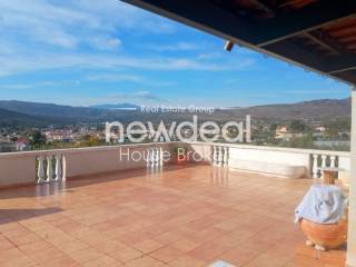 Θέα από μπαλκόνι