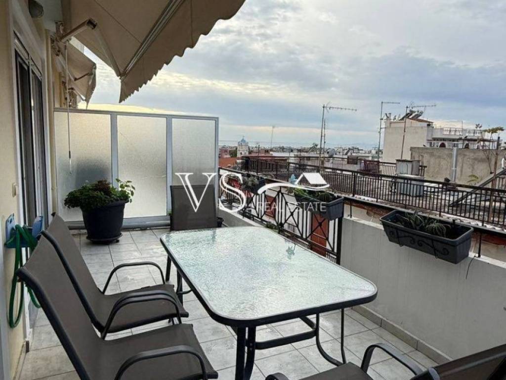 Θέα απο μπαλκόνι