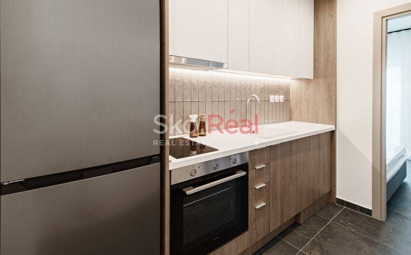 Σαλοκουζίνα