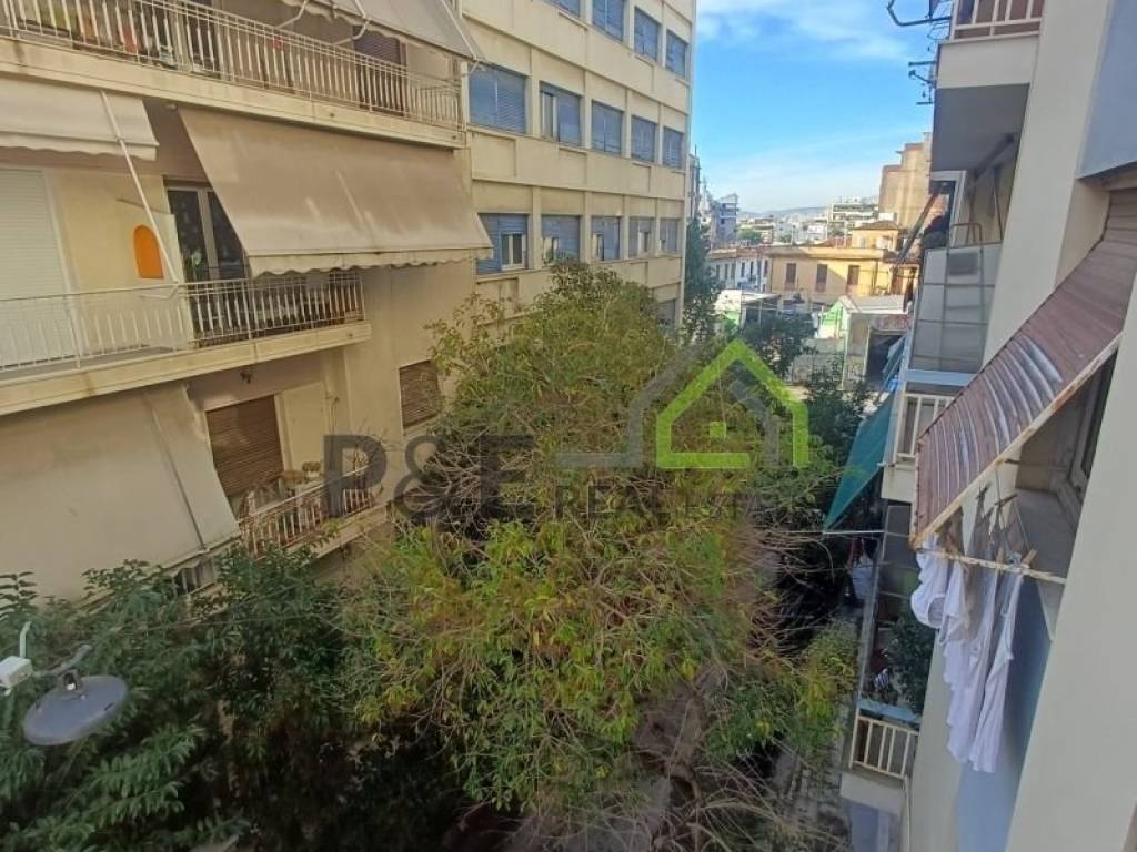 Θέα από μπαλκόνι