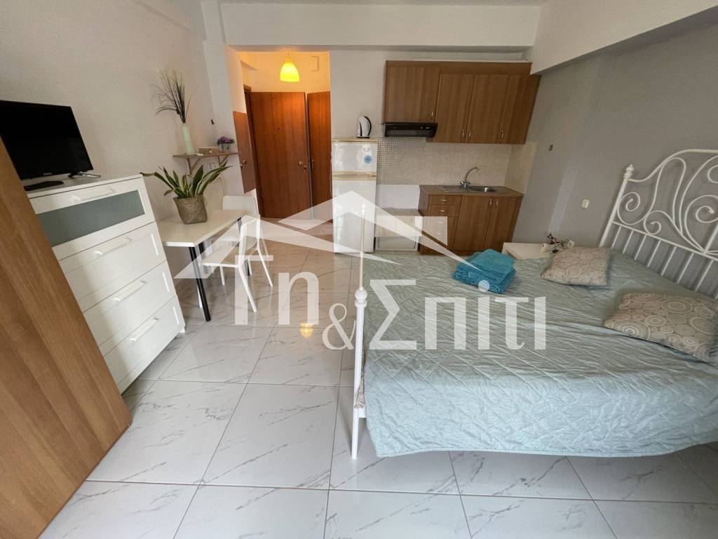 Σαλοκουζίνα