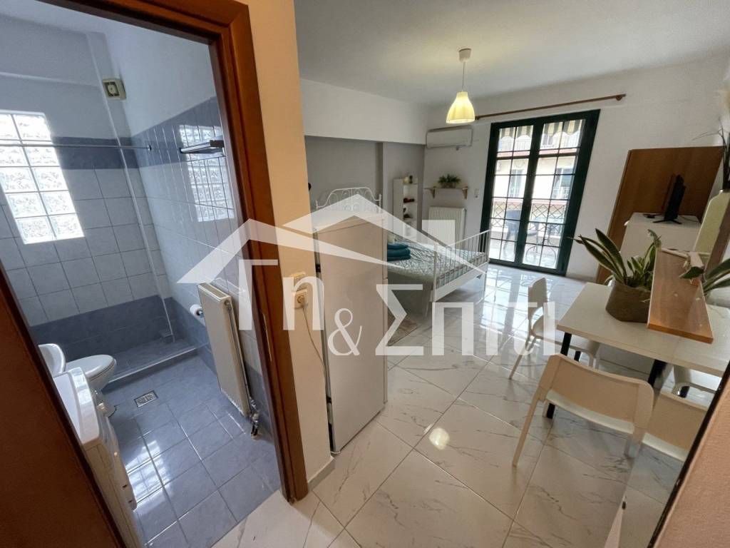 Σαλοκουζίνα