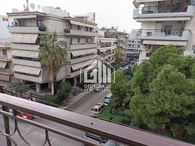 Θέα από μπαλκόνι