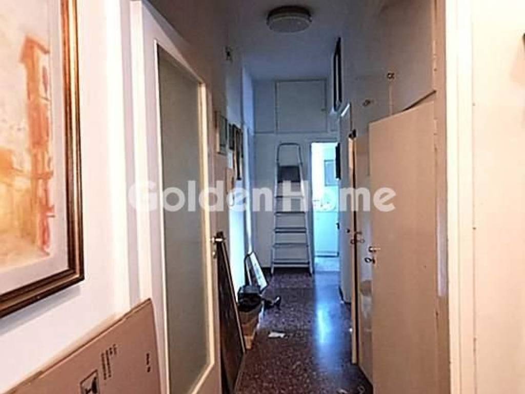 Χολ - Διάδρομος