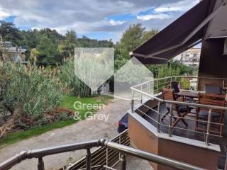 Θέα από μπαλκόνι