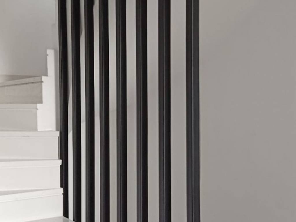 Skales polykatoikias