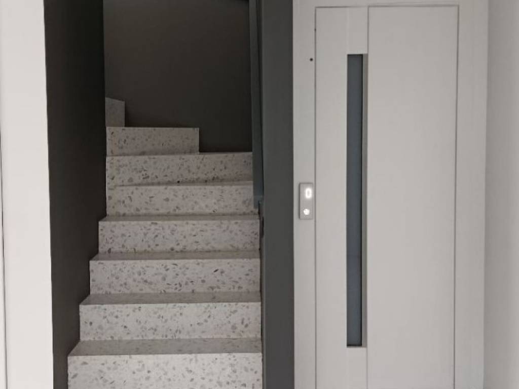 Esoterike skala 4oy kai anelkysteras