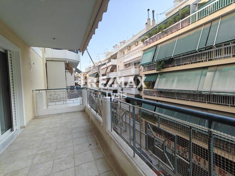 Θέα από μπαλκόνι