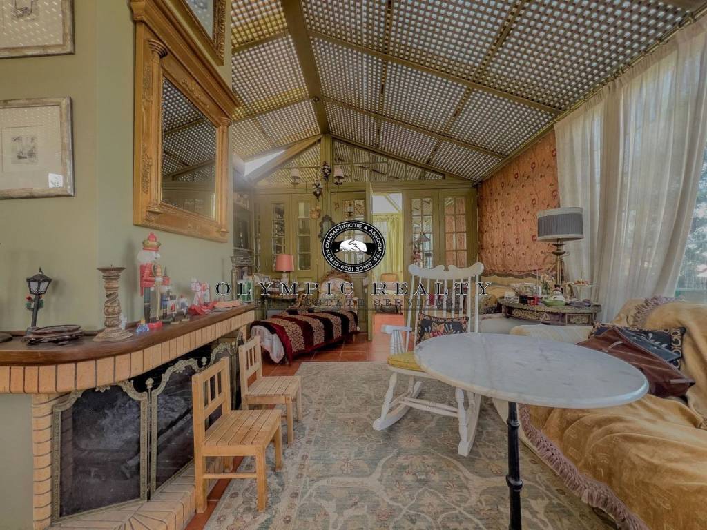 Εσωτερικοι χώροι