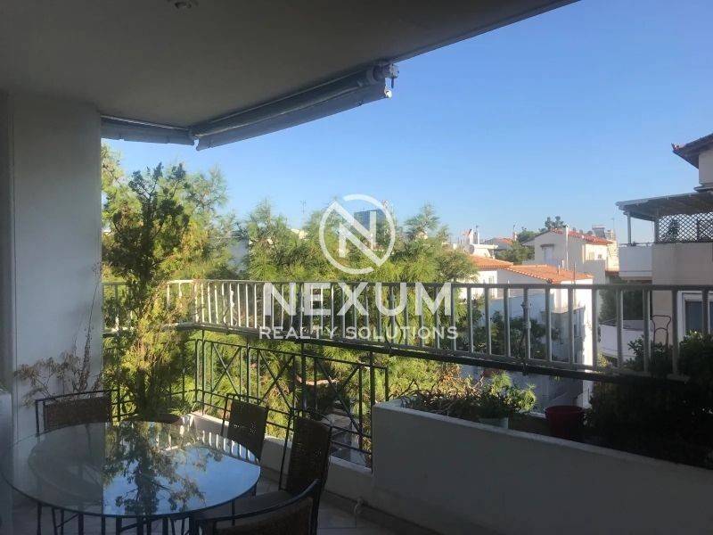 Θέα από μπαλκόνι