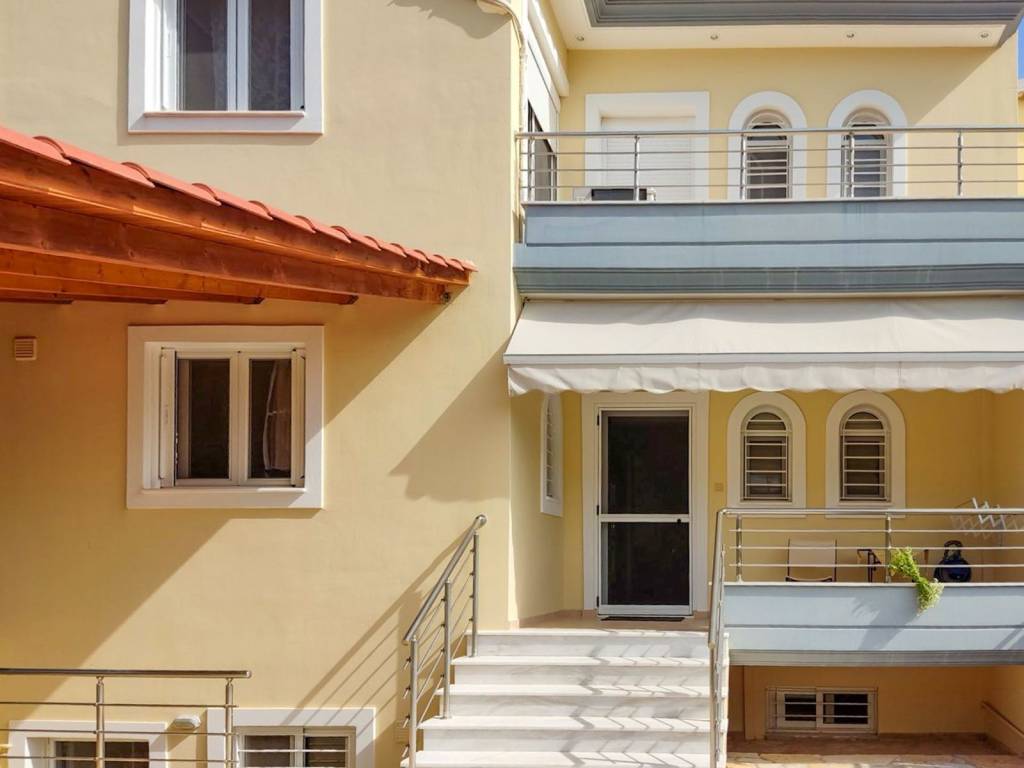 Εξωτερικοι χώροι