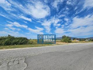 ★ Κτίζει 1181 τ.μ. ★ Βρίσκεται σε 2 δρόμους ★ Σε κεντρικό σημείο ★