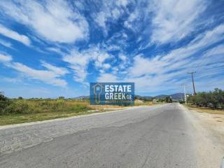 ★ Κτίζει 1181 τ.μ. ★ Βρίσκεται σε 2 δρόμους ★ Σε κεντρικό σημείο ★