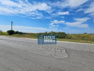 ★ Κτίζει 1181 τ.μ. ★ Βρίσκεται σε 2 δρόμους ★ Σε κεντρικό σημείο ★