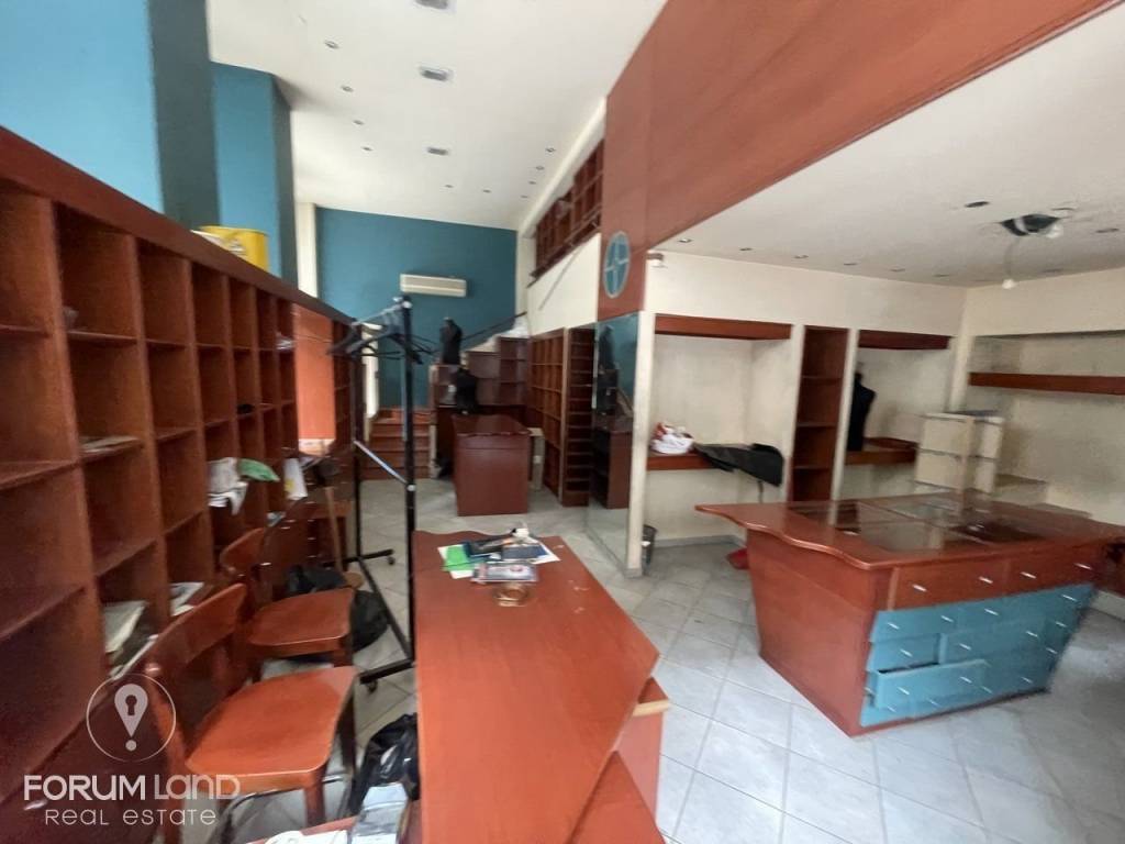 Forumland Real Estate, Εσωτερικός Χώρος